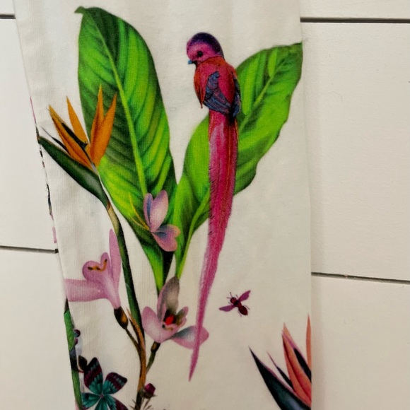 Ted Baker kids. 2 piece set. Perfect for spring summer. Age 11 - Picture 6 of 14